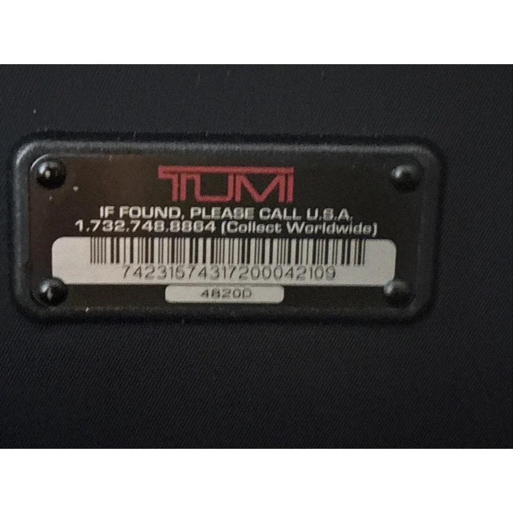 Tumi 4820D Business Carry-On Black Bag Suitcase/Carry-on
